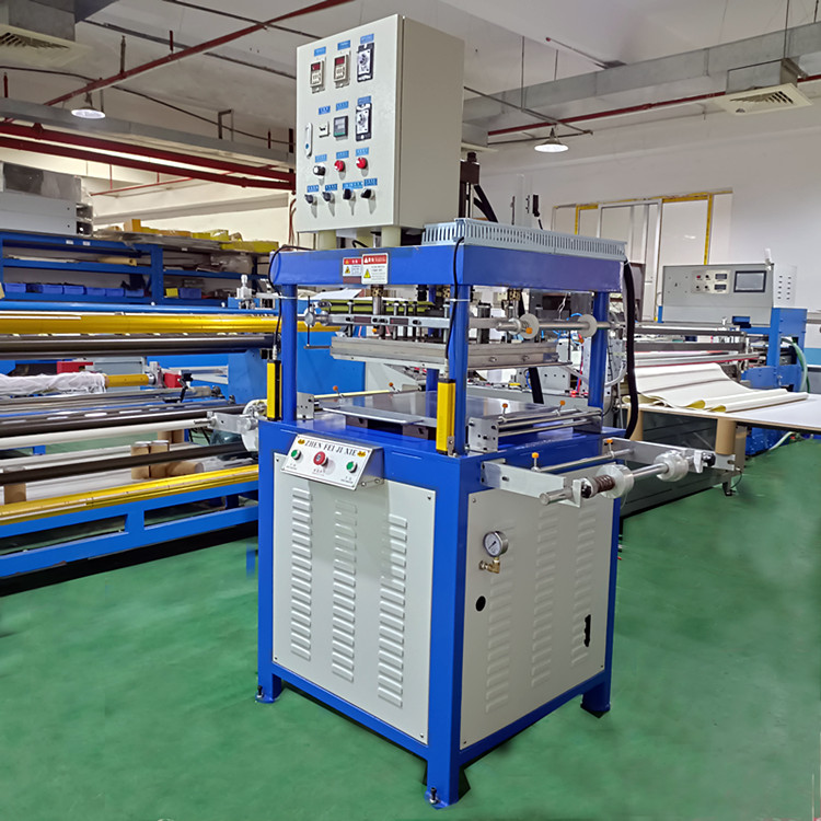 四柱油压自动成人嘿嘿APP网站下载