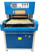 什么是压花机完整的液压系统？